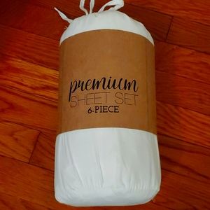 ienjoy Twin Sized Sheet Set - White